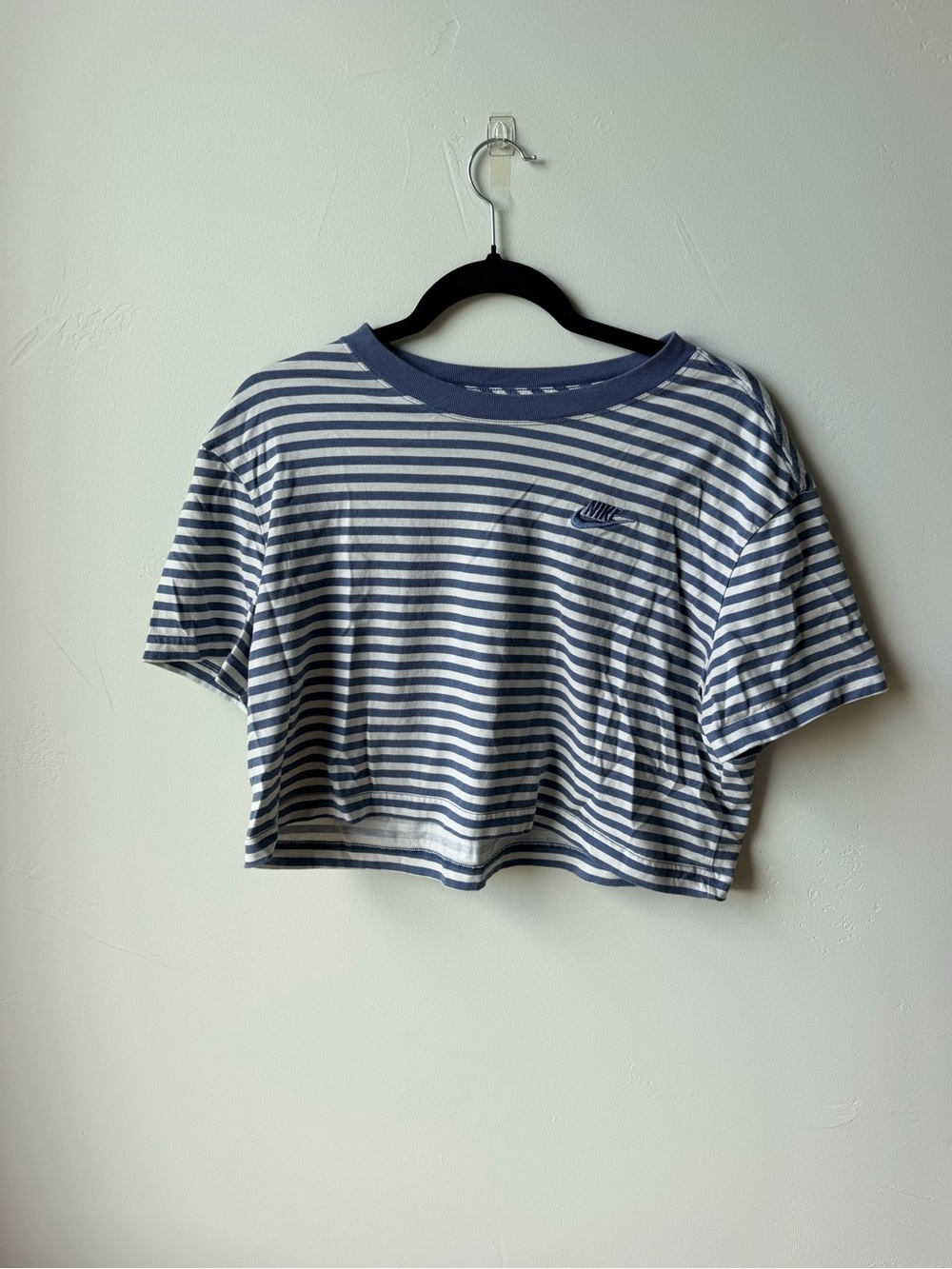 Nike Women's Blue & White Striped Cropped Tee